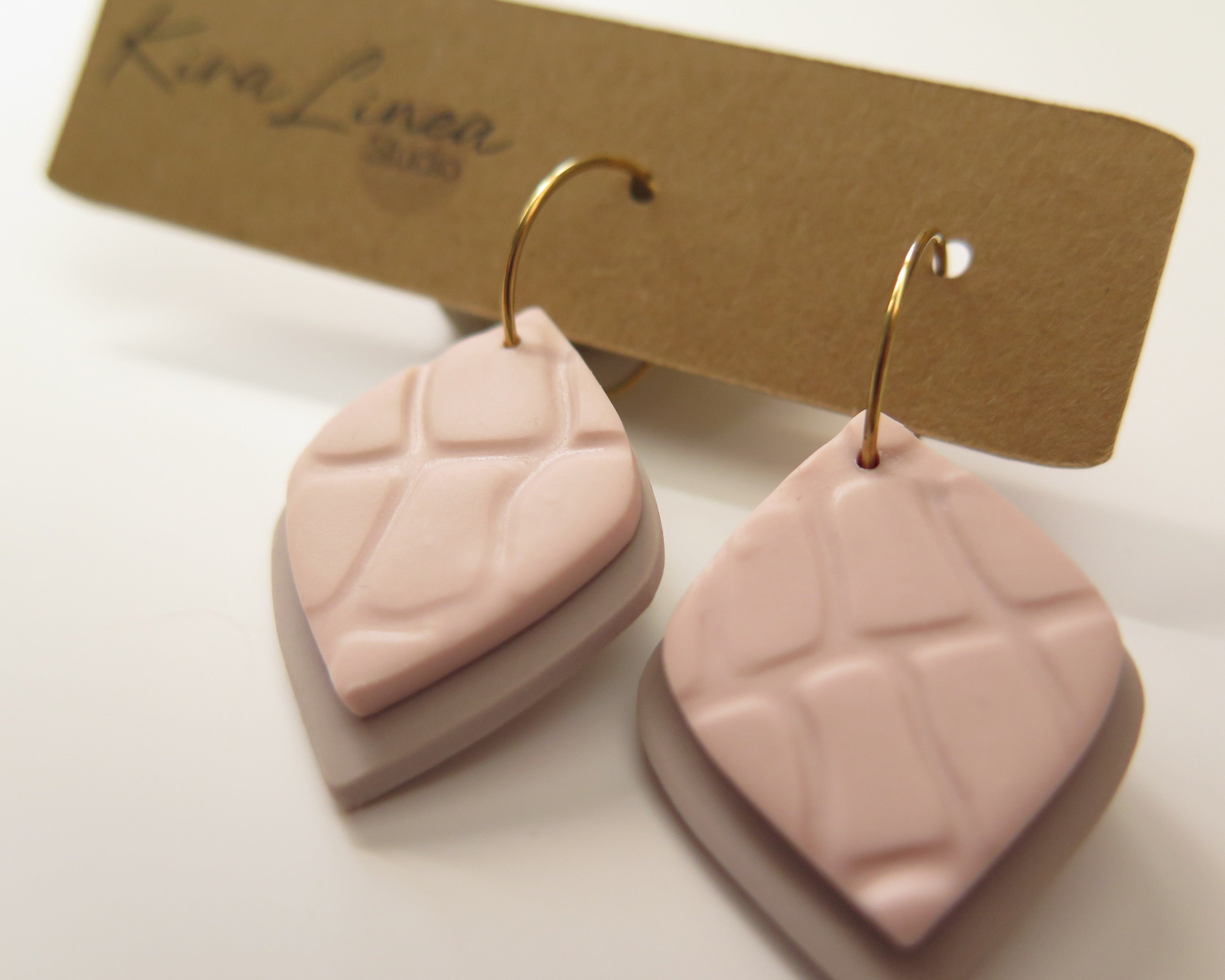 Overlapped Leafs winterrose/frosted linen croco