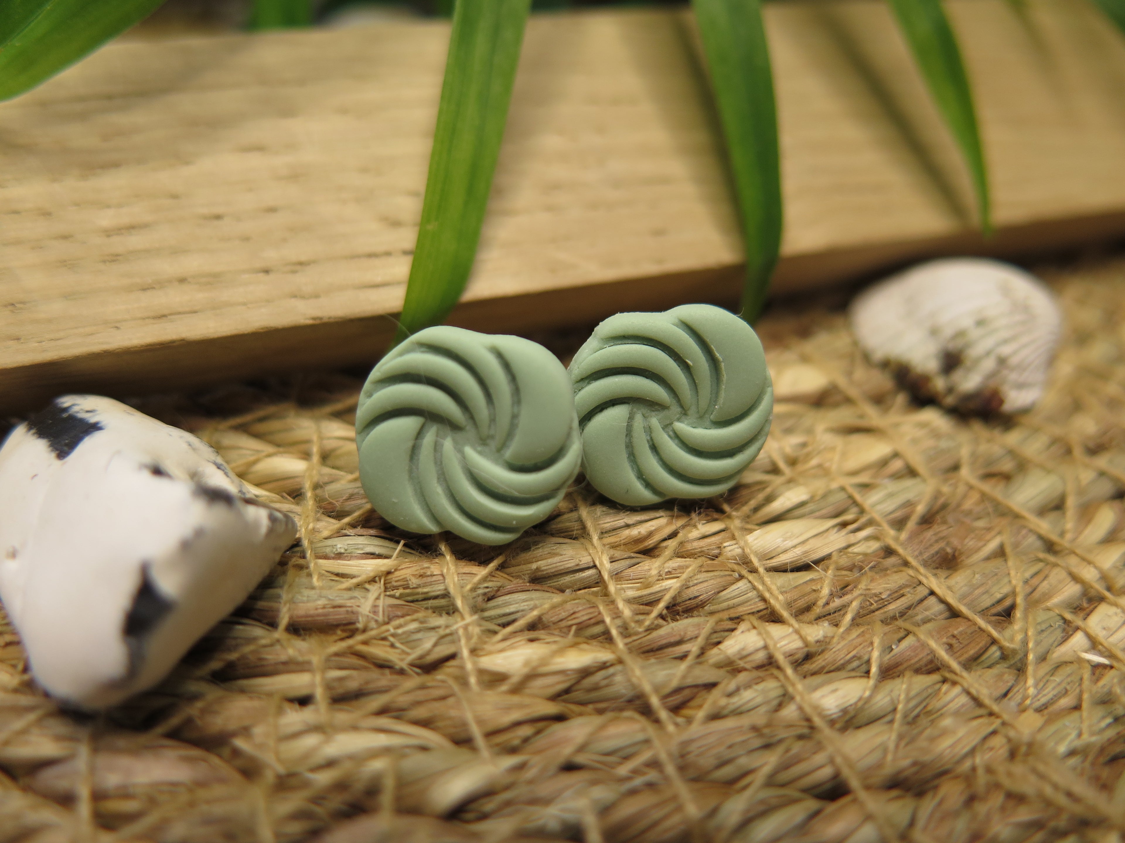 Endless Summer Swirl Ohrstecker