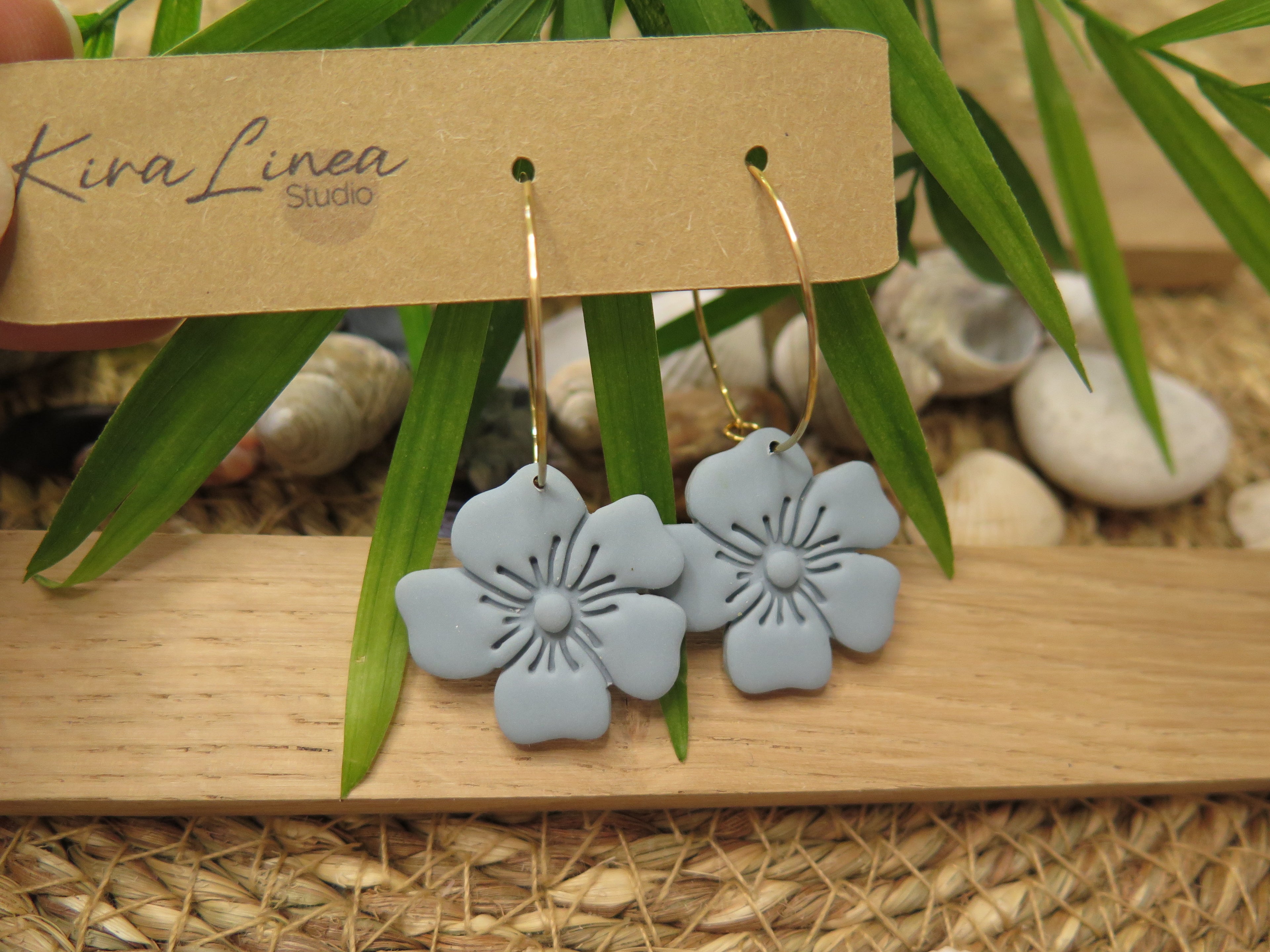 Endless Summer Blooming Flower